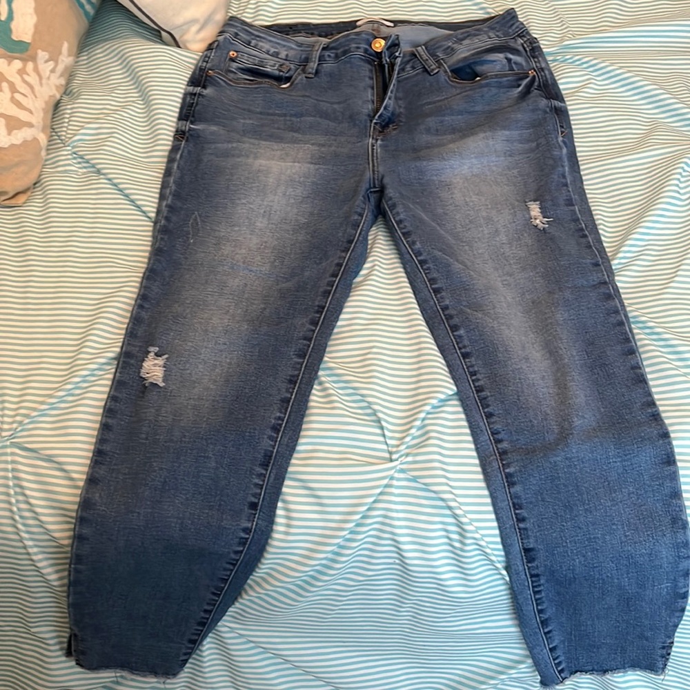 Used Kensie size 10 skinny jeans